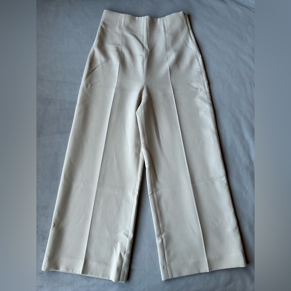 Zara ~ Wide Leg Crop Pants ~ Women’s Size S
